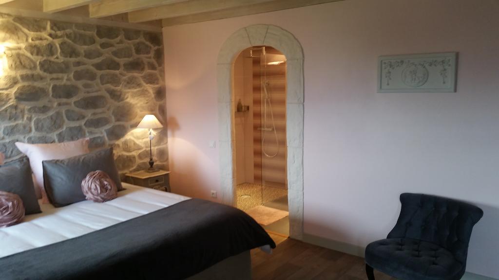 La Maison Sur Les Nuages Hotel Saint-Christophe  Habitación foto